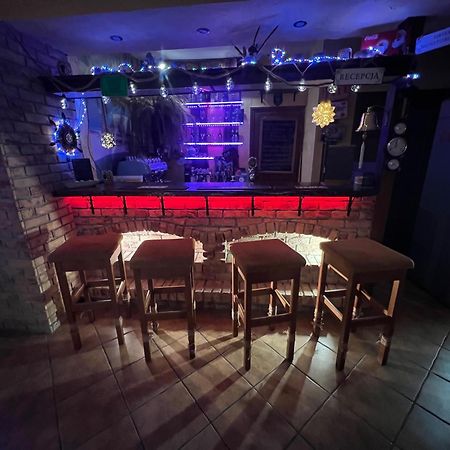 Dom Wczasowy Koral Dziwnow Exterior photo